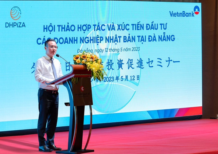 Phó Tổng Giám đốc VietinBank Nguyễn Đình Vinh phát biểu tại Hội thảo