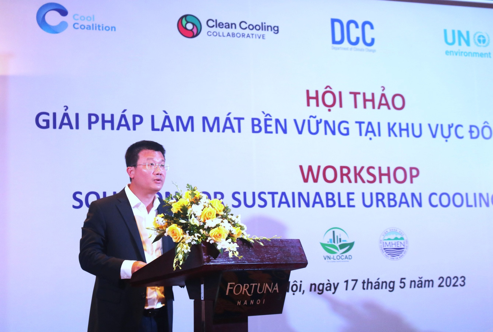 Ông Nguyễn Tuấn Quang, Phó Cục trưởng Cục Biến đổi khí hậu phát biểu tại Hội thảo