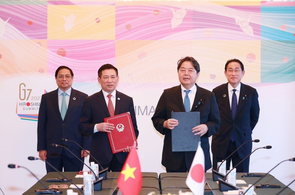 Việt Nam - Nhật Bản ký kết 3 văn kiện hợp tác tổng trị giá 61 tỷ yên