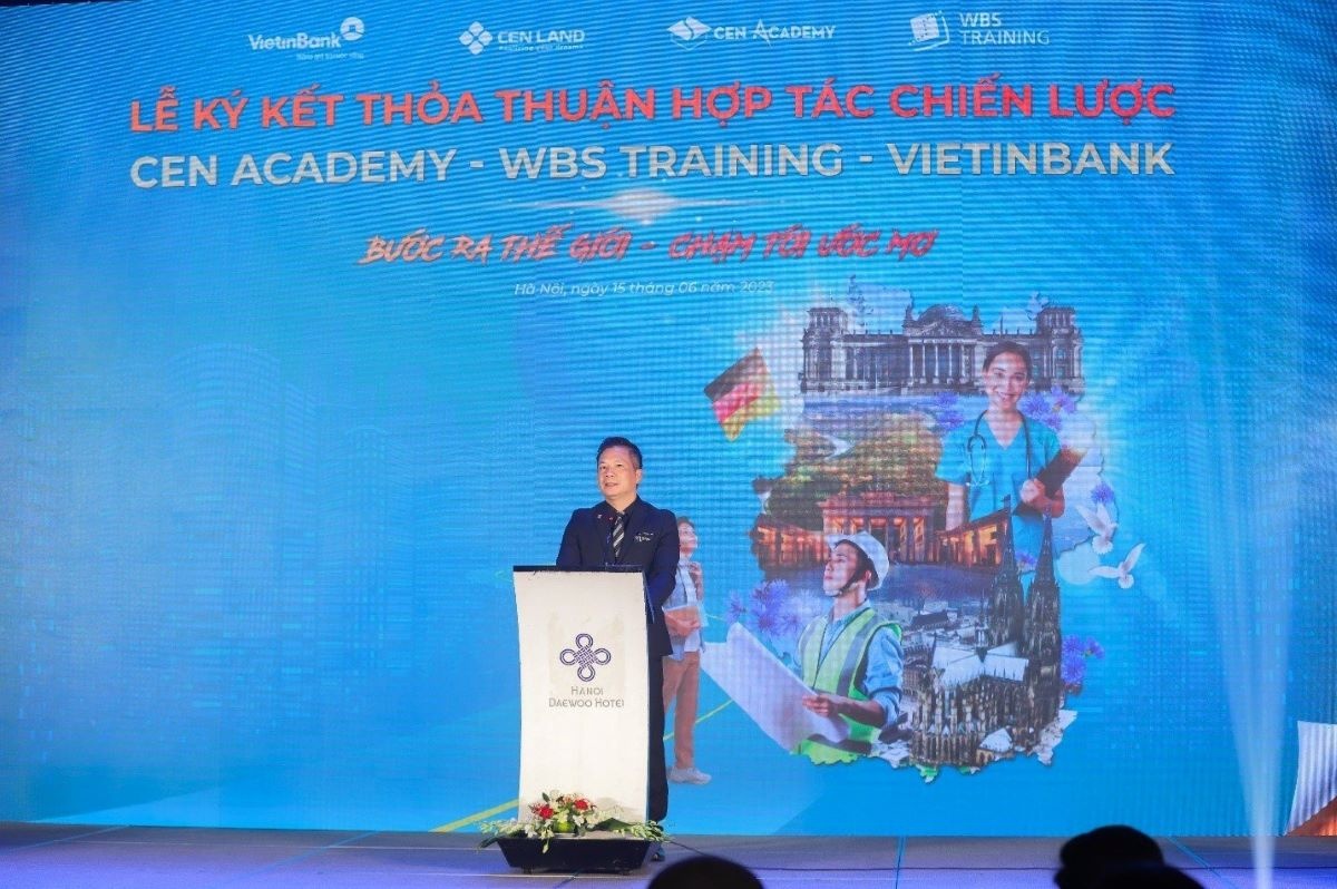  Ông Phạm Thanh Hưng – Phó Chủ tịch HĐQT Cen Land chia sẻ tại sự kiện