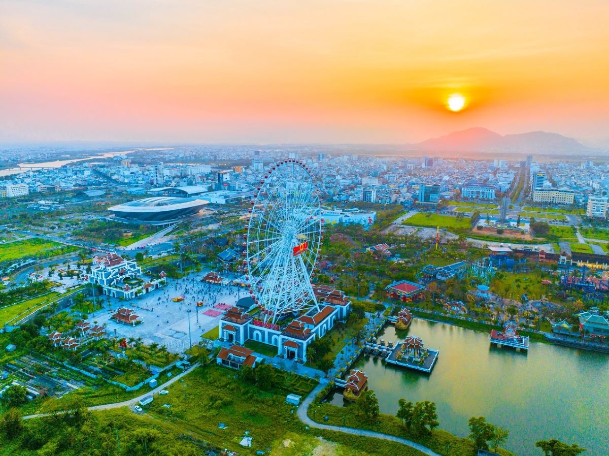 Công viên châu Á - tổ hợp vui chơi giải trí nổi bật bên sông Hàn. Ảnh Sun Group