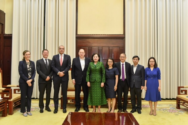 Thống đốc NHNN Nguyễn Thị Hồng tiếp Chủ tịch Tập đoàn HSBC