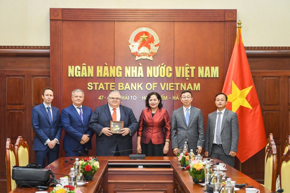 Thống đốc Nguyễn Thị Hồng tiếp Tổng Giám đốc Ngân hàng Thanh toán Quốc tế Agustín Carstens