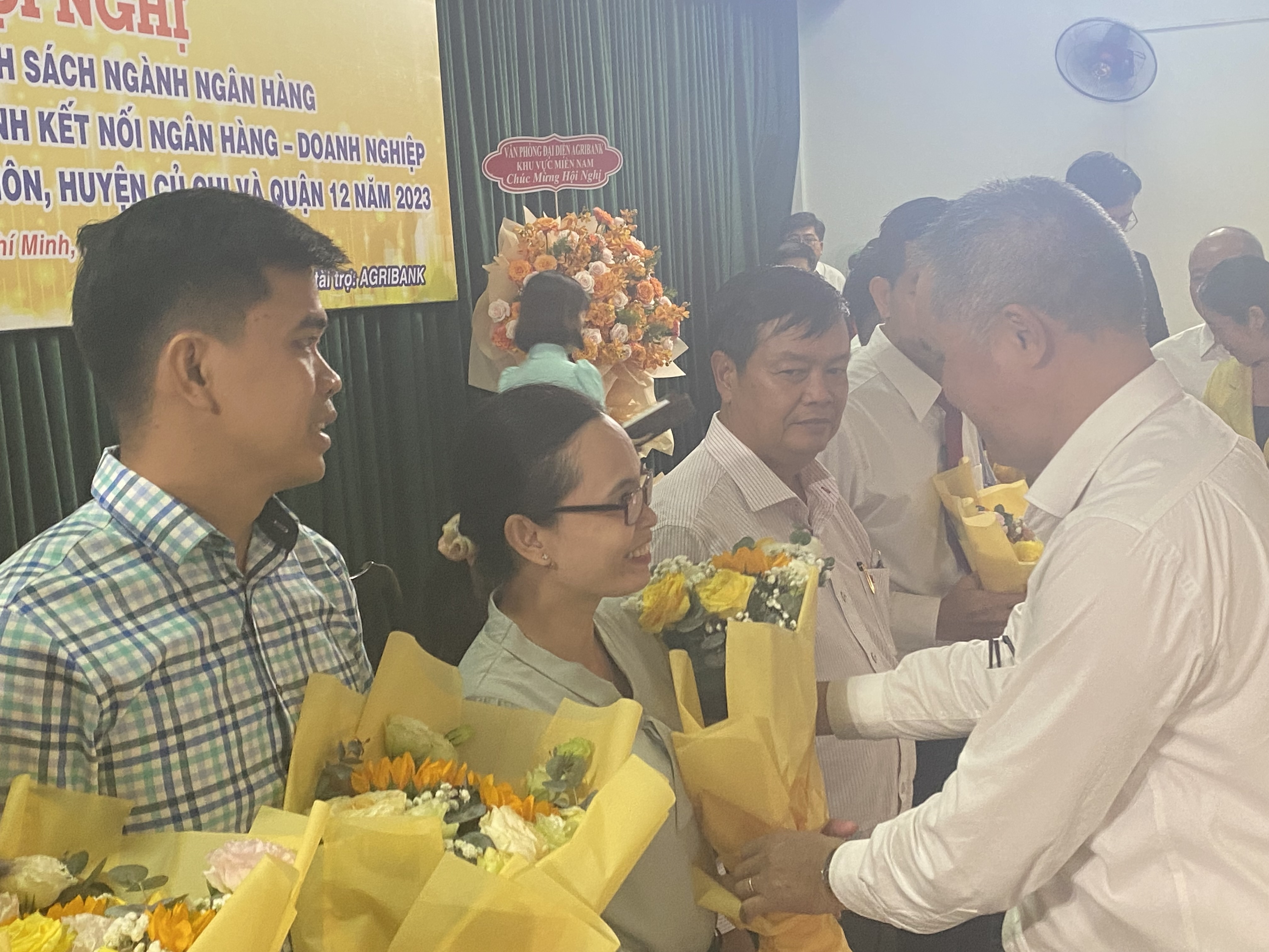 TP.Hồ Chí Minh: Cam kết cho vay hàng trăm tỷ đồng tại ba quận, huyện ngoại thành