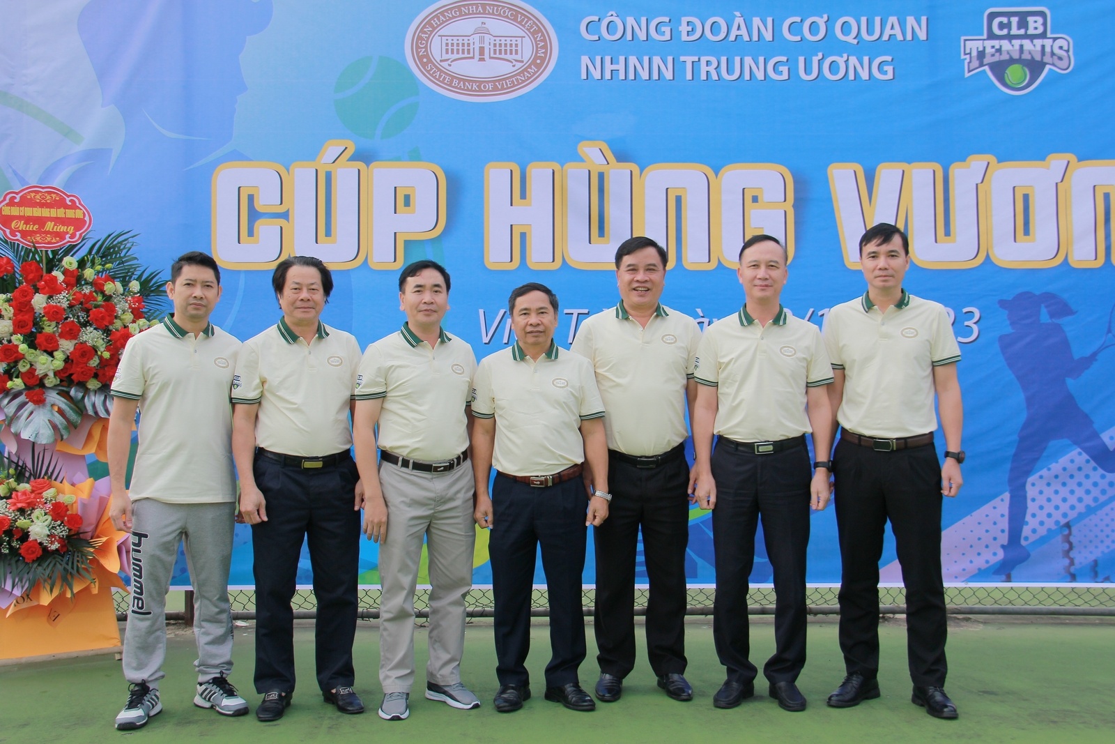 Công đoàn Cơ quan NHNN Trung ương tổ chức Giải giao lưu quần vợt cúp Hùng Vương