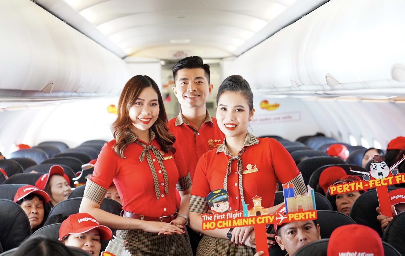 Phi hành đoàn Vietjet trên hành trình kết nối Việt Nam với Perth, Adelaide/