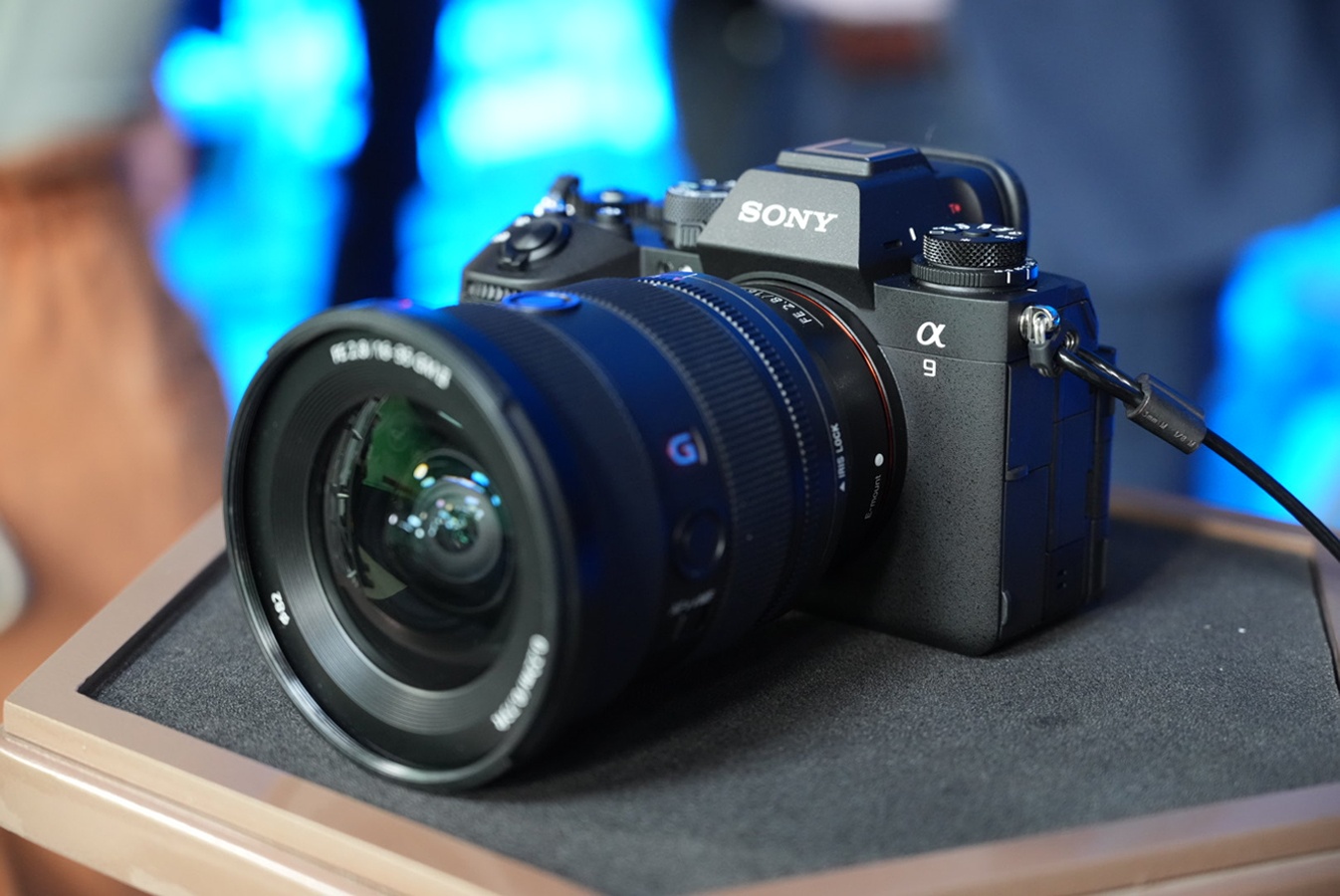 Sony Alpha 9 III là một trong những chiếc camera được cập nhật tính năng chữ kỹ số vào mùa xuân 2024