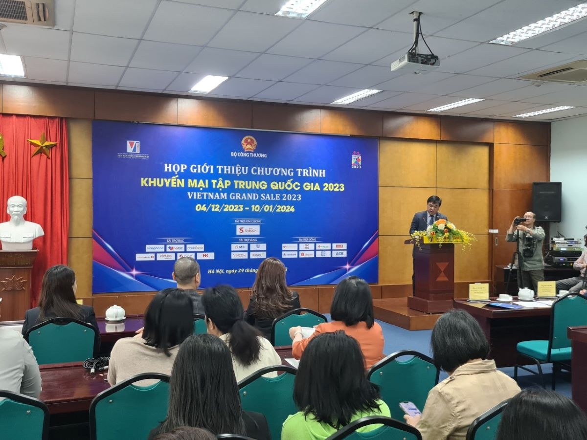 Ông Lê Hoàng Tài – Phó Cục trưởng Cục Xúc tiến thương mại (Bộ Công Thương) phát biểu tại buổi họp báo giới thiệu “Chương trình Khuyến mại tập trung quốc gia 2023 - Vietnam Grand Sale 2023”.