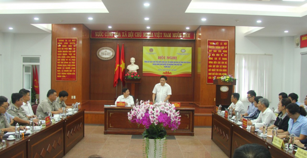 Hội nghị tổng kết quy chế phối hợp giữa NHNN chi nhánh Phú Yên và Cục Thi hành án dân sự tỉnh Phú Yên.