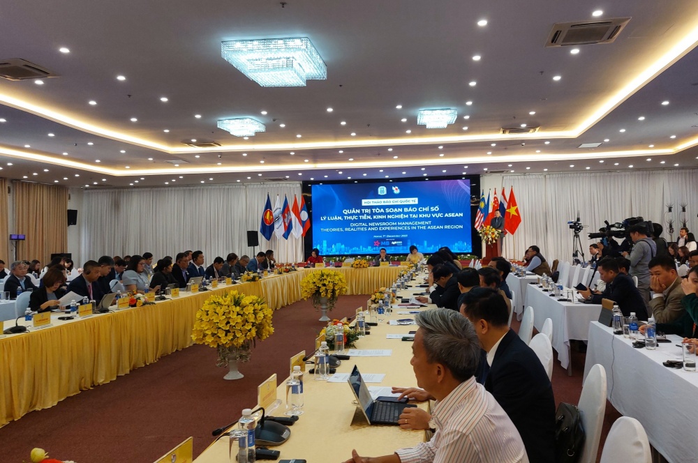 Toàn cảnh buổi hội thảo “Quản trị toà soạn báo chí số: Lý luận, thực tiễn, kinh nghiệm tại khu vực ASEAN”