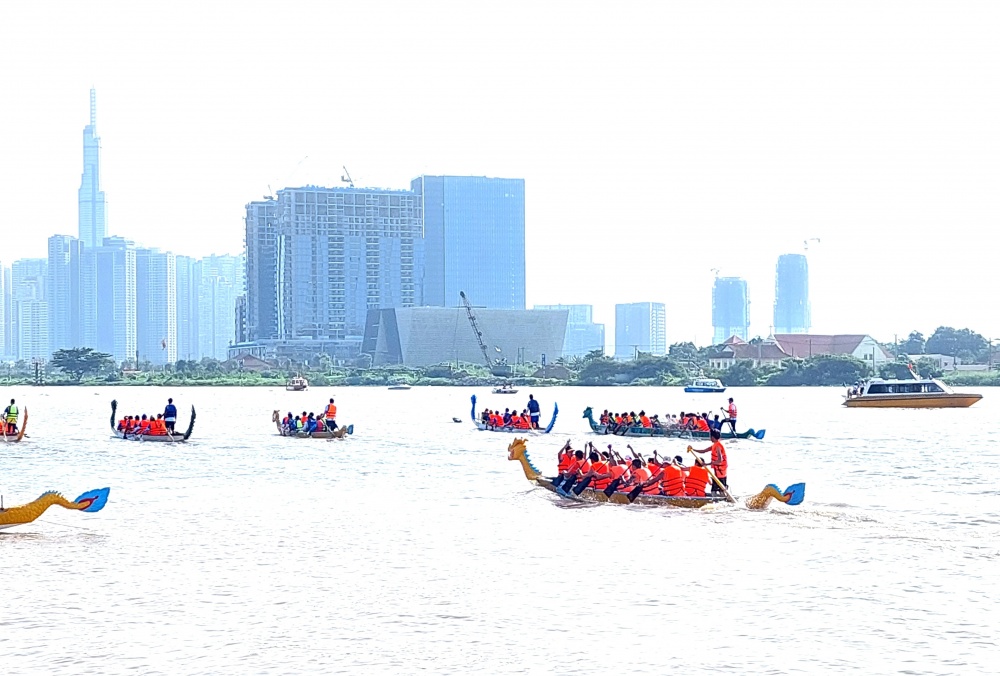 TP. Hồ Chí Minh: Thu hút du khách đến Lễ hội Sông nước lần 2 năm 2024