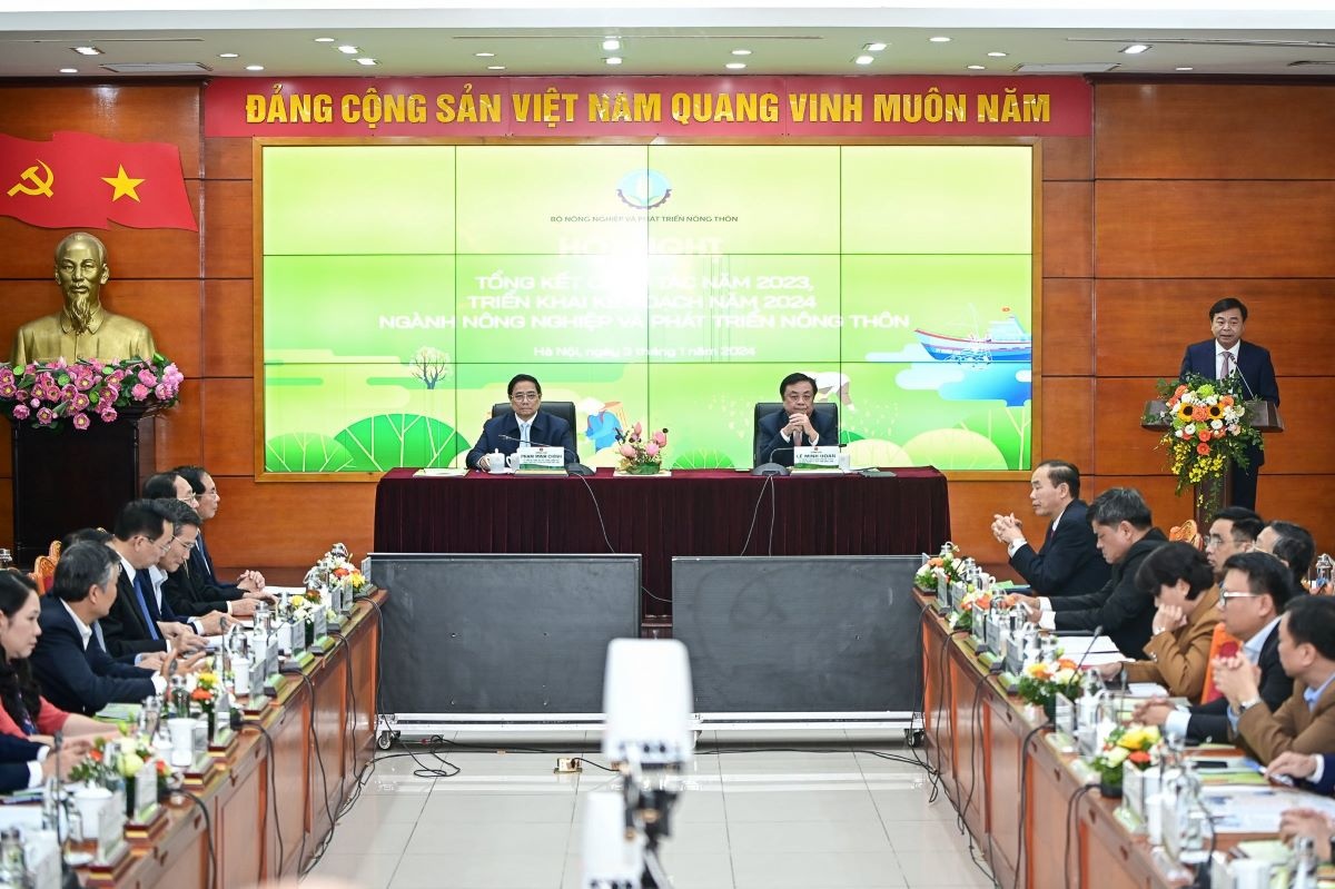Thủ tướng Phạm Minh Chính dự và chủ trì Hội nghị tổng kết công tác năm 2023, triển khai nhiệm vụ 2024 của ngành nông nghiệp và phát triển nông thôn.