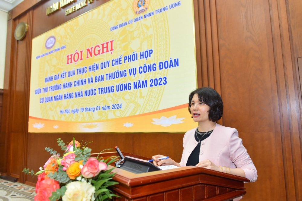 Đồng chí Lê Thị Quyên - Phó chủ tịch Thường trực Công đoàn Cơ quan NHNN Trung ương 