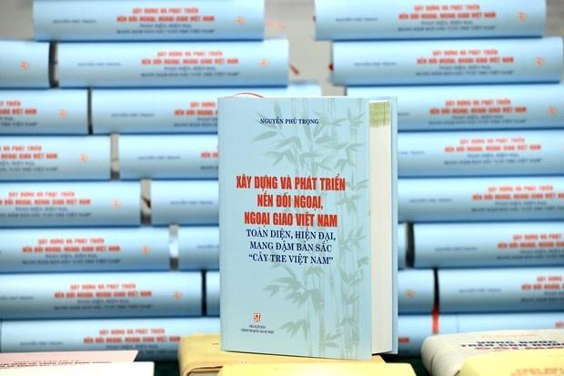 Phát huy bản sắc "ngoại giao cây tre Việt Nam"