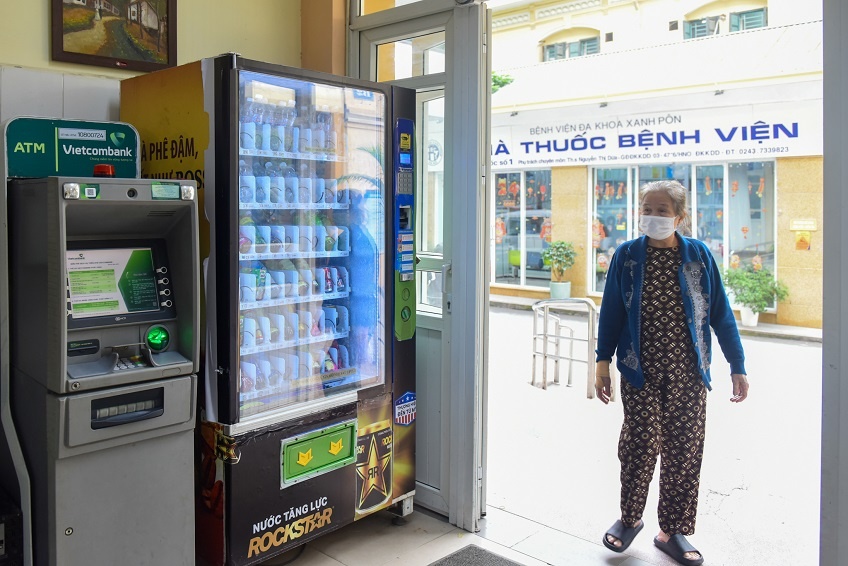 Cây ATM tại bệnh viên Xanh Pon
