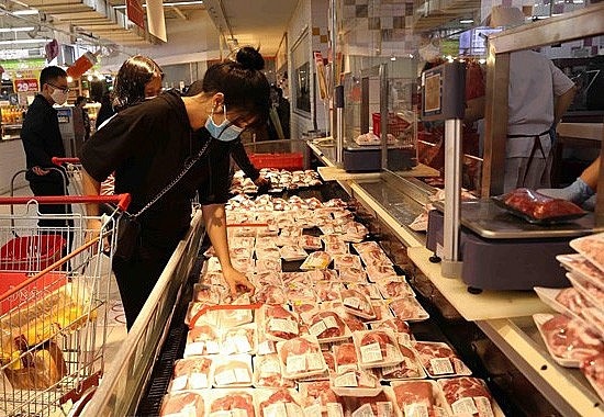 Việt Nam nhập khẩu 716,89 nghìn tấn thịt các loại trong năm 2023 với tổng giá trị là 1,43 tỷ USD từ 57 thị trường trên thế giới.