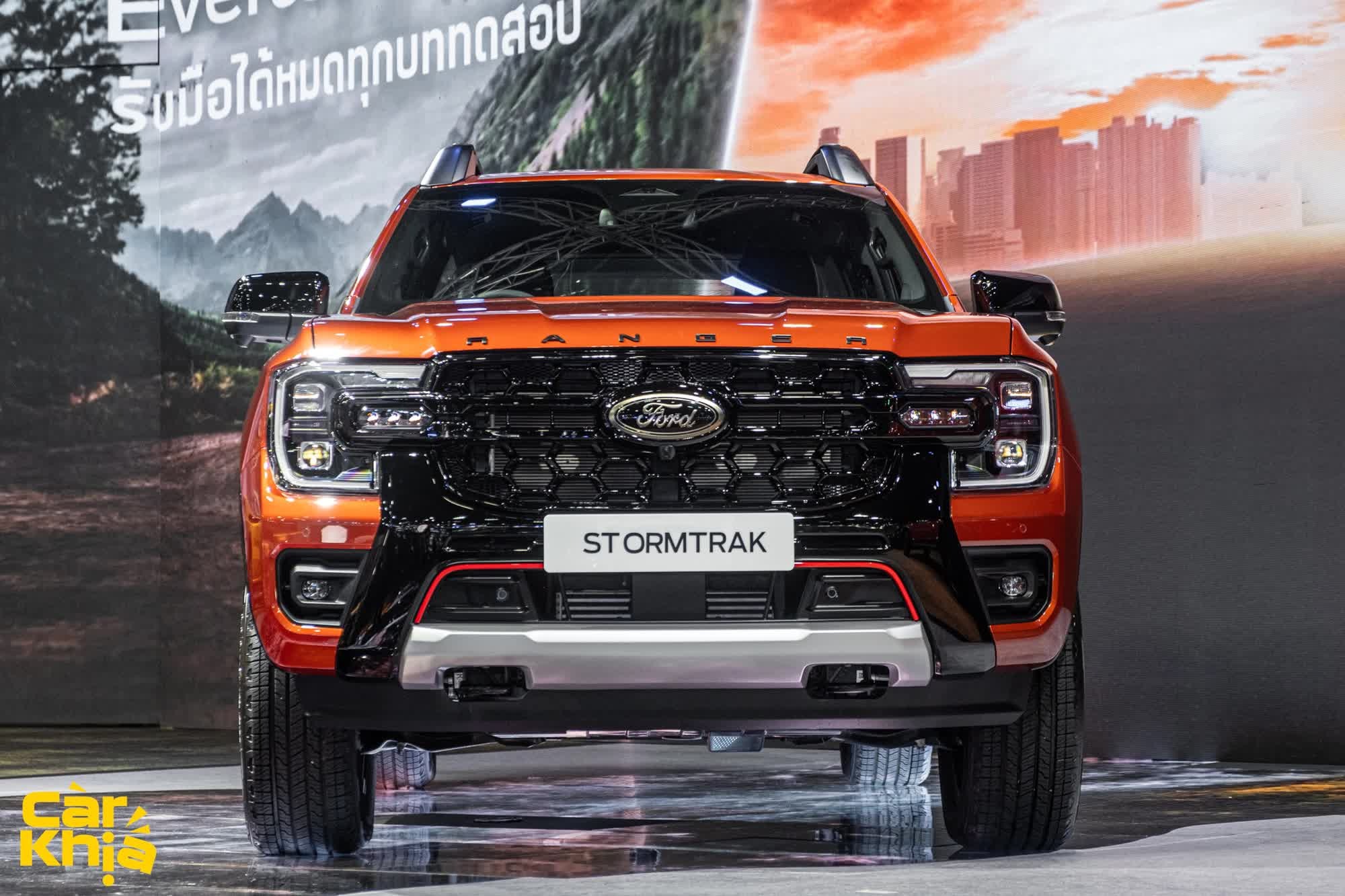 Ford Ranger Stormtrak có thể sẽ về Việt Nam vào tháng sau