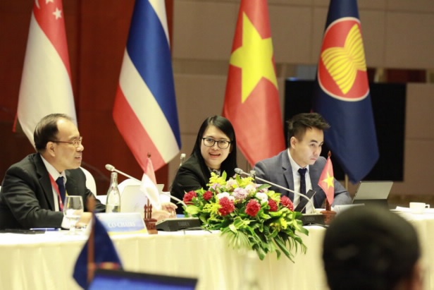 Đoàn NHNN tham dự chuỗi cuộc họp Nhóm công tác ASEAN tại Viêng Chăn, Lào
