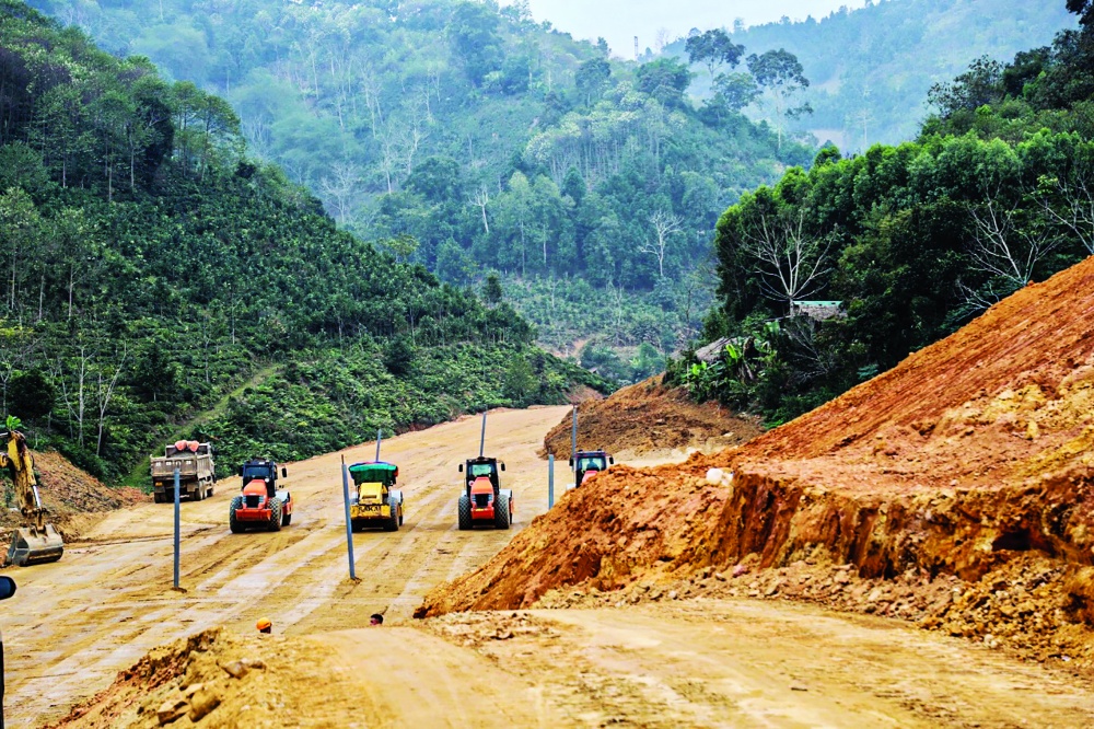 Dự án đường bộ cao tốc Tuyên Quang - Hà Giang (giai đoạn 1) đang được triển khai