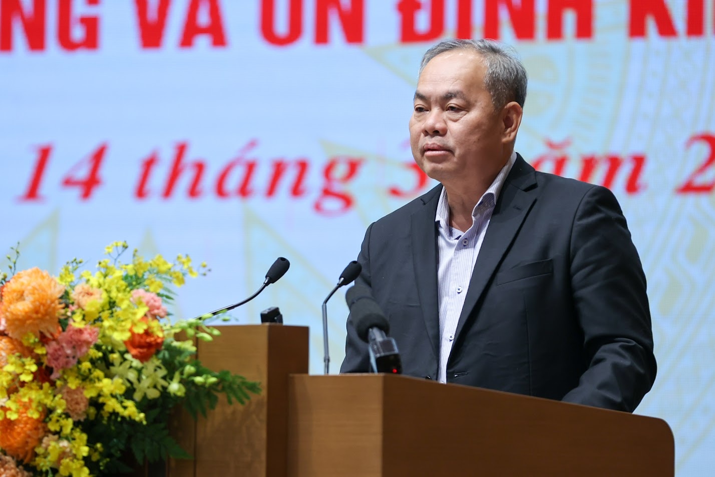 Ông Quảng Văn Viết Cương, Phó Giám đốc Tổng Công ty đầu tư và phát triển công nghiệp (Becamex)