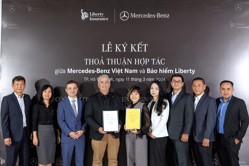 Bảo hiểm Liberty và Mercedes-Benz Việt Nam chính thức ký kết hợp tác