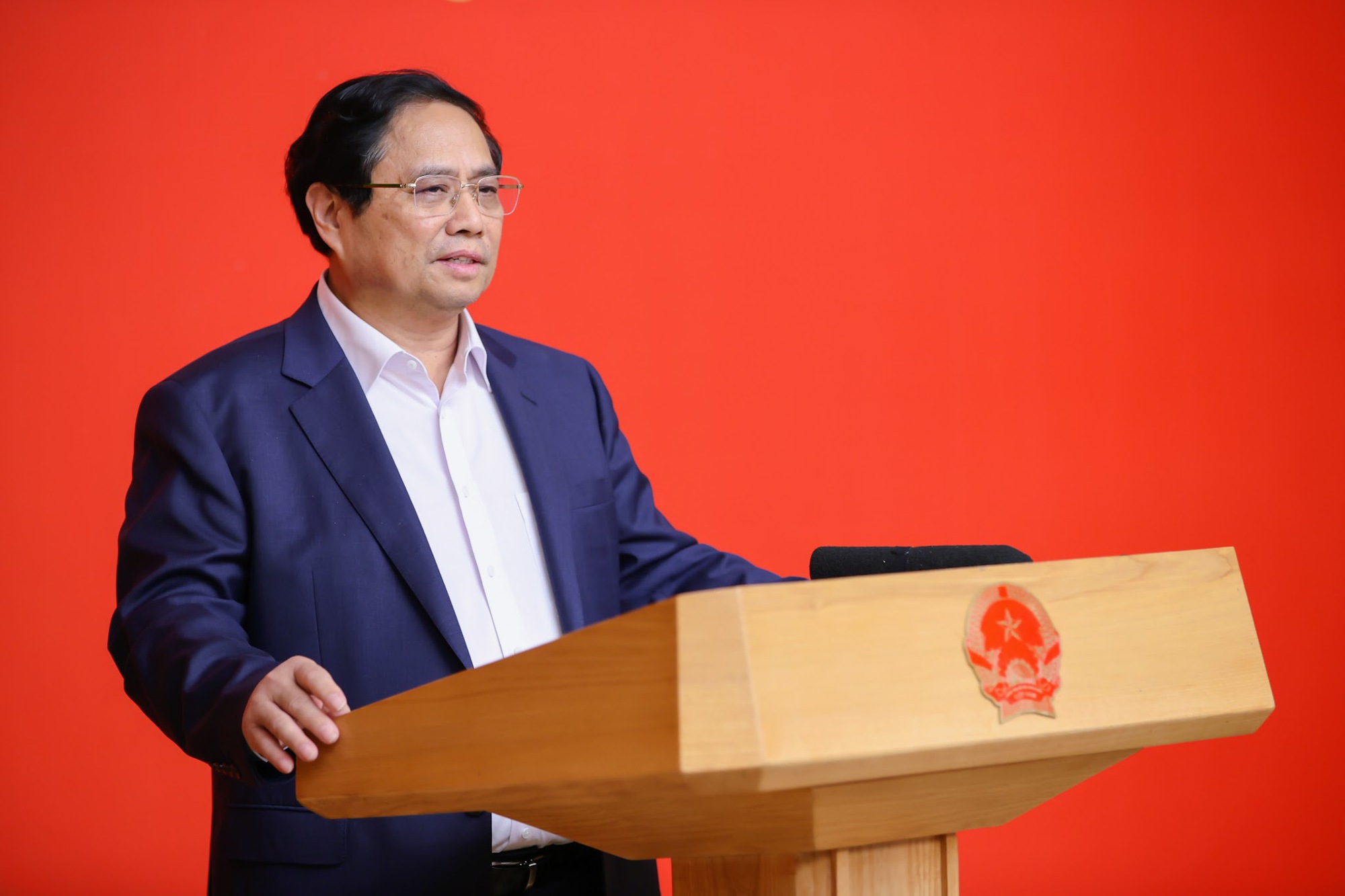 Thủ tướng Phạm Minh Chính chủ trì phiên họp Tiểu ban Kinh tế - xã hội Đại hội XIV của Đảng- Ảnh 7.