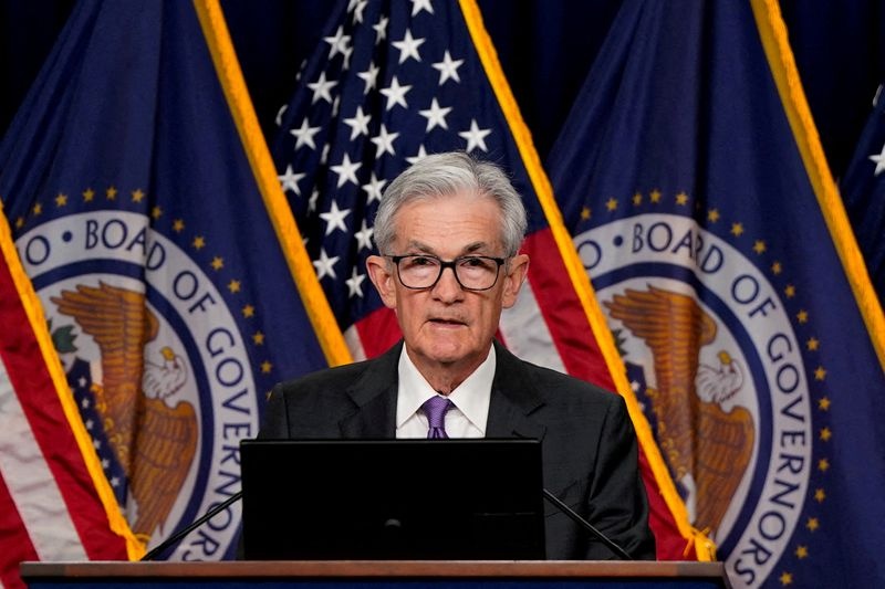 Chủ tịch Fed: Kiên trì với chiến lược cắt giảm lãi suất thận trọng