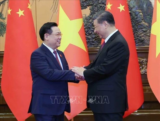 Chủ tịch Quốc hội Vương Đình Huệ và Tổng Bí thư, Chủ tịch Trung Quốc Tập Cận Bình
