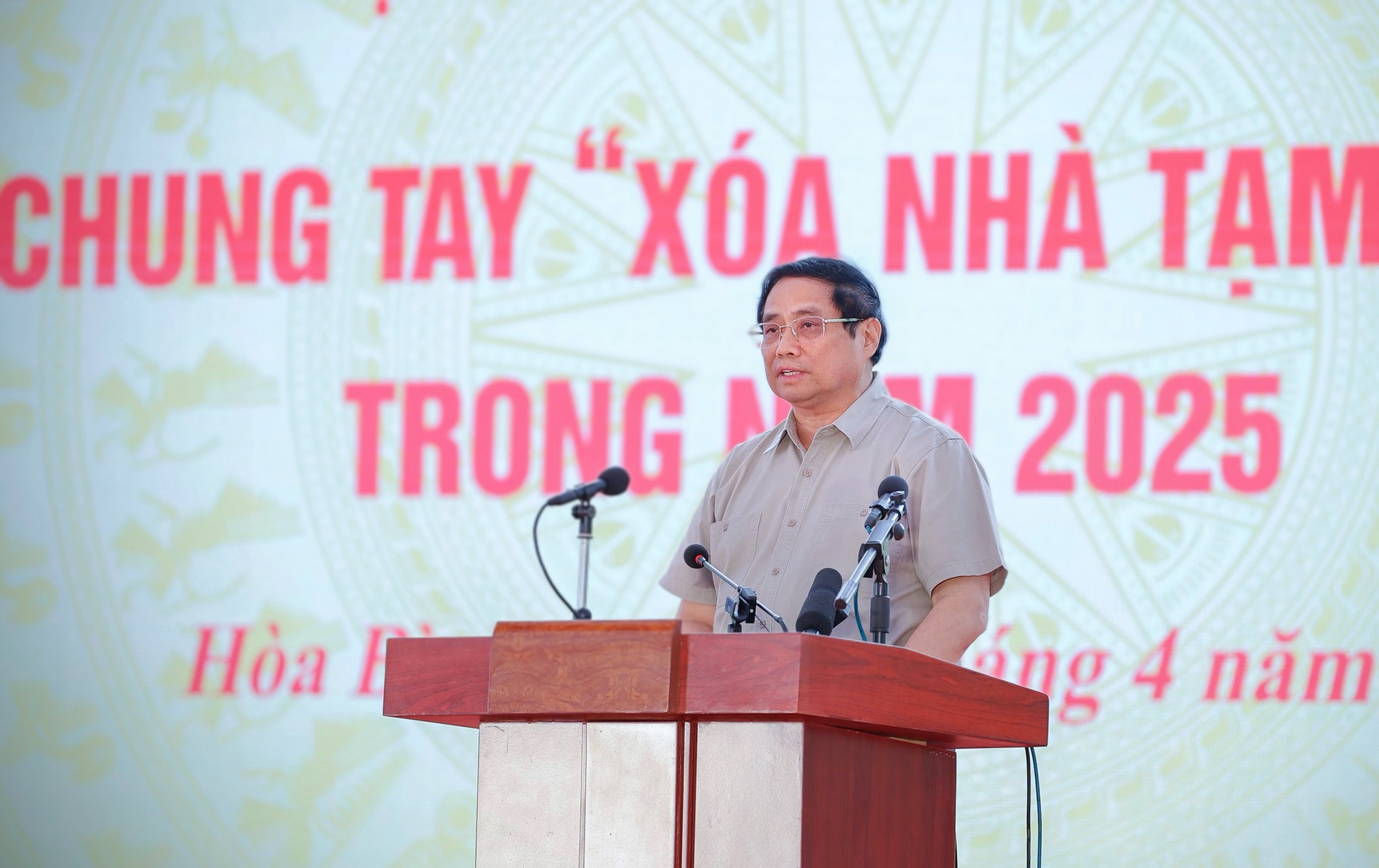Thủ tướng Phạm Minh Chính: "Ai có gì góp nấy" để xóa nhà tạm, nhà dột nát cho người nghèo