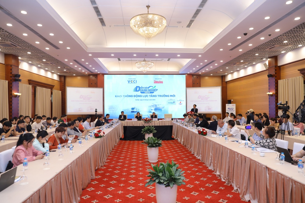 Khơi thông động lực tăng trưởng mới: Ngành du lịch Việt Nam đẩy mạnh chuyển đổi số, tăng tốc phát triển bền vững