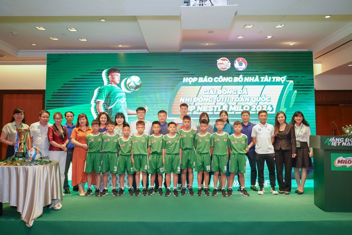 Giải Bóng đá Nhi đồng (U11) thu hút sự quan tâm của các cấp lãnh đạo Nhà nước và đông đảo người hâm mộ trên cả nước.