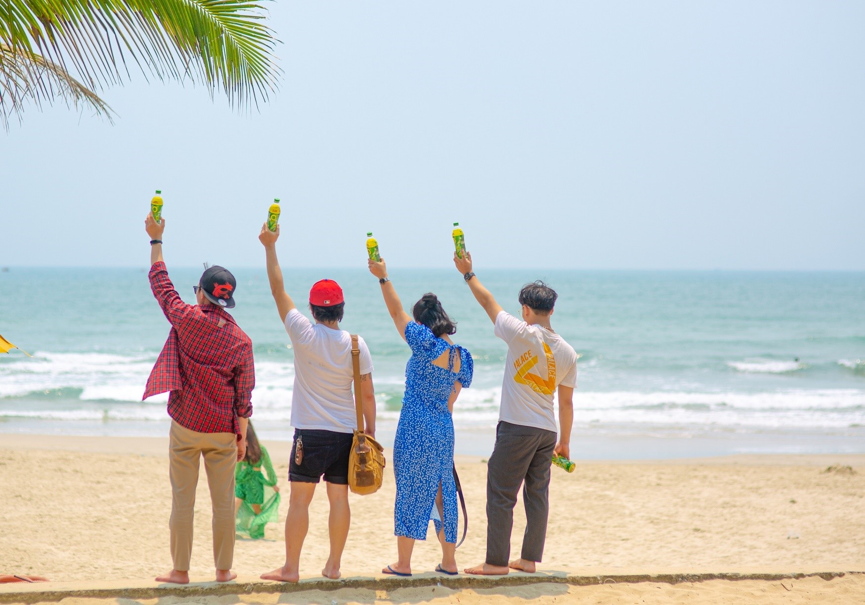 “Xanh hóa nền kinh tế” với các thương hiệu, sản phẩm có nguồn gốc tự nhiên, tốt cho sức khỏe, thân thiện với môi trường là xu hướng chung của nền kinh tế thế giới hiện nay.