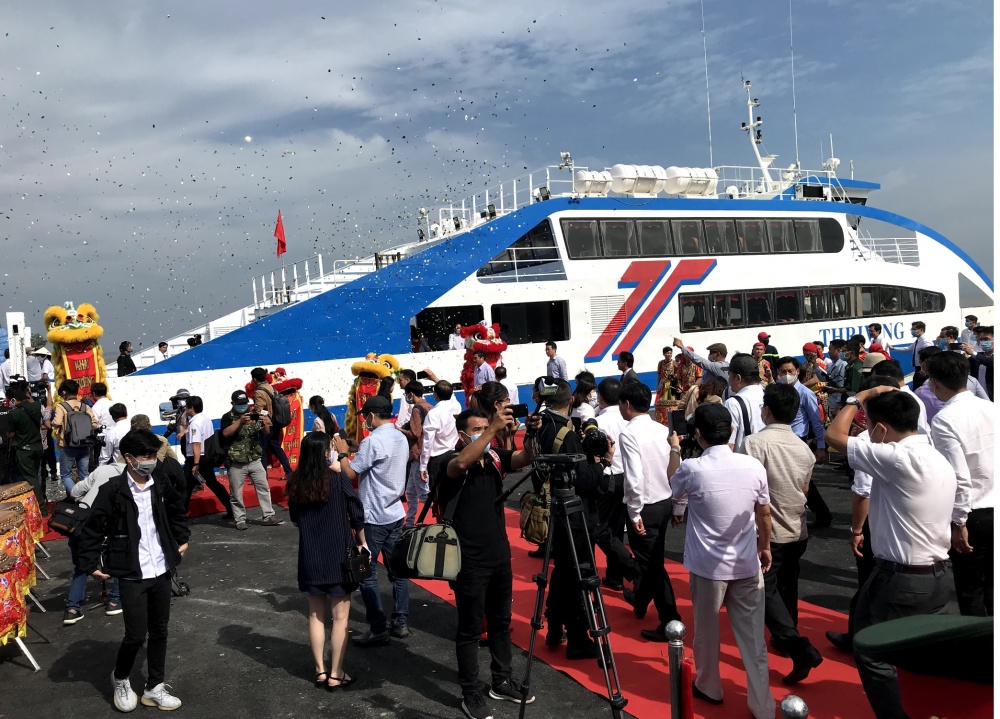 Chính thức khai thác tuyến tàu biển TP. Hồ Chí Minh - Côn Đảo