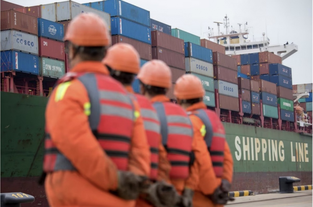 Xuất nhập khẩu của Trung Quốc cải thiện trong tháng 4