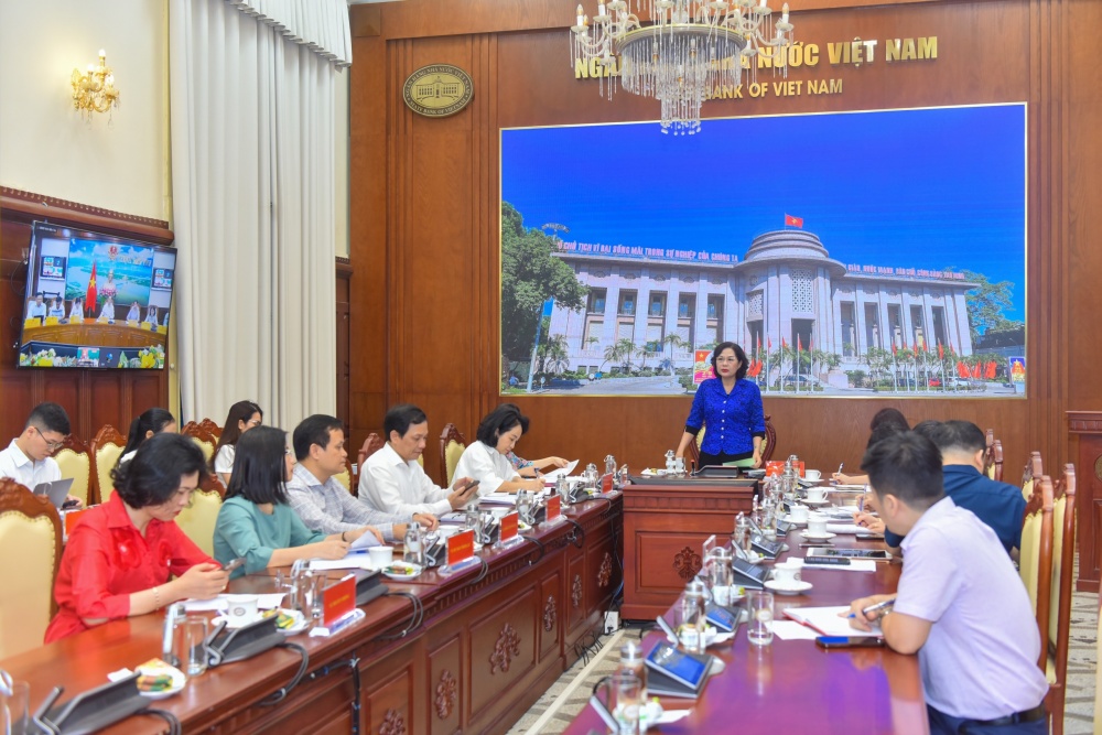 Thống đốc NHNN Nguyễn Thị Hồng làm việc trực tuyến với tỉnh Bến Tre và Vĩnh Long