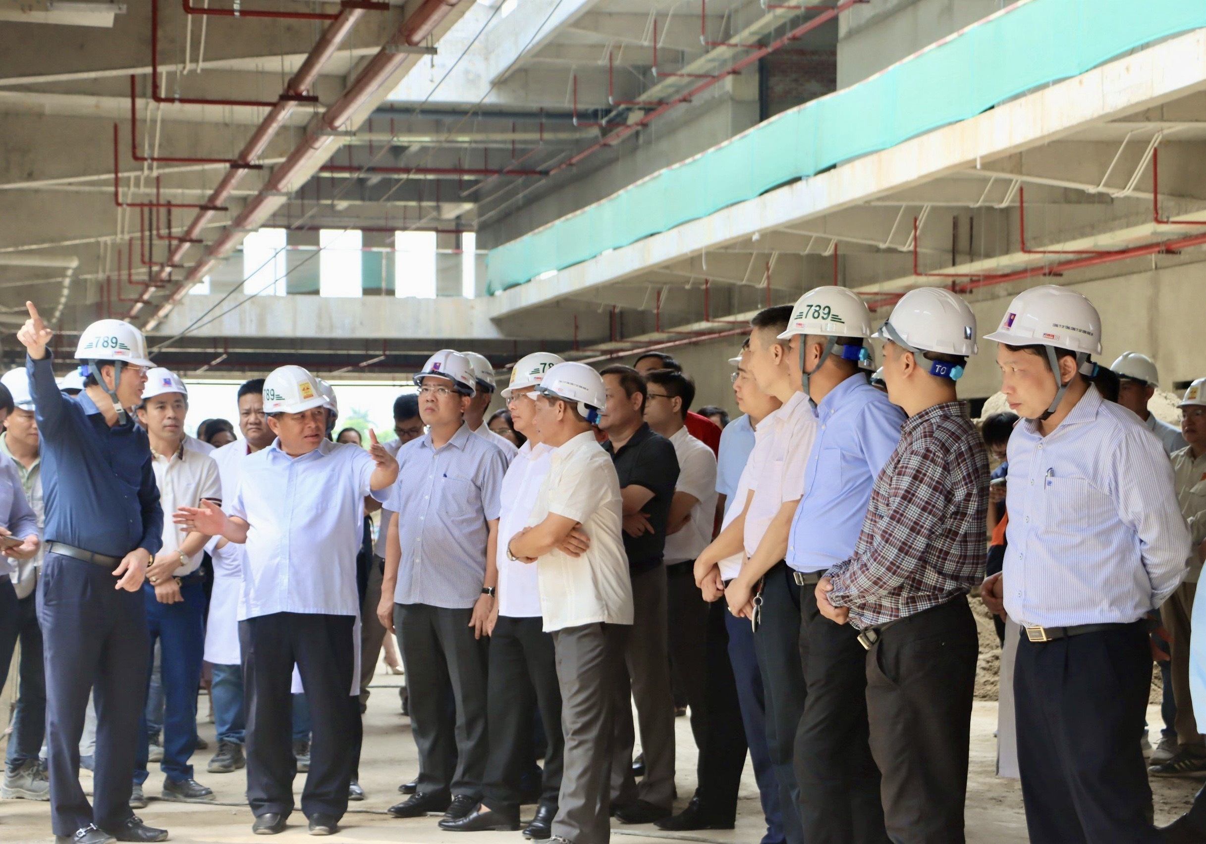 Đốc thúc giải ngân đầu tư công một số dự án trọng điểm tại tỉnh Nghệ An và Thanh Hóa