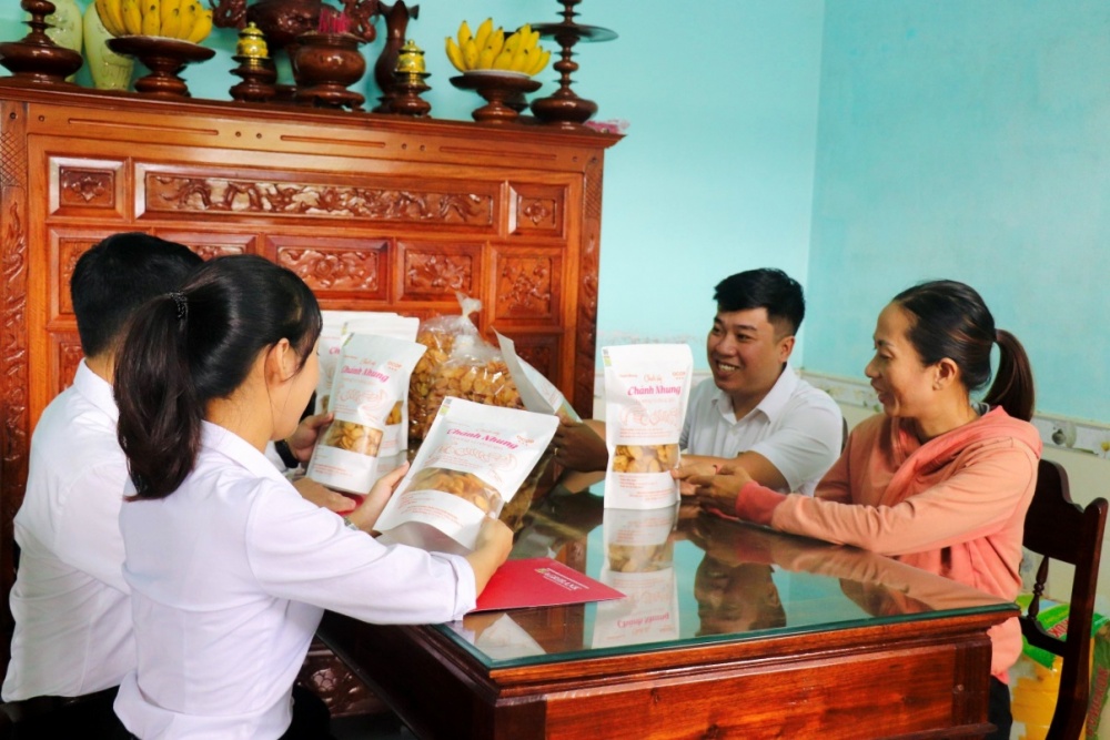 Agribank Quảng Trị luôn quan tâm đẩy mạnh cho vay các ngành hàng chủ lực gắn với các sản phẩm nông nghiệp đặc trưng của tỉnh, những sản phẩm đạt tiêu chuẩn chất lượng cao, sản phẩm đạt chuẩn OCOP