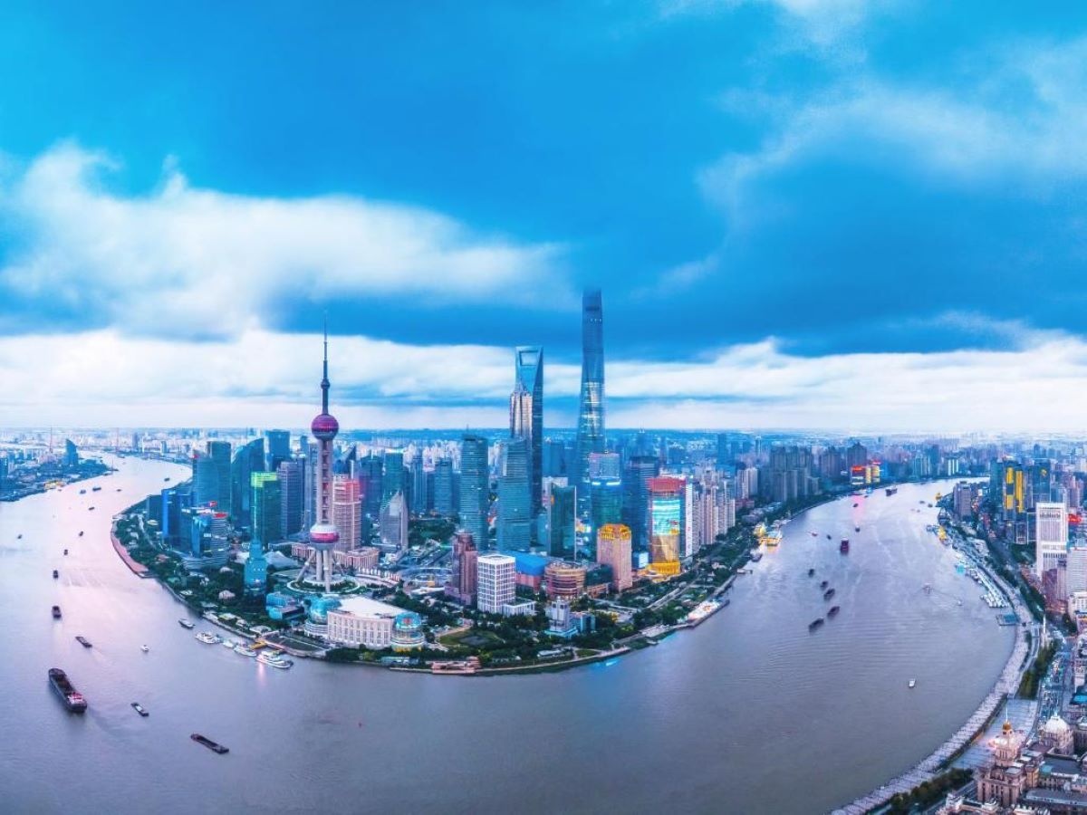 Phố Đông (Thượng Hải) - trung tâm tài chính mới của Trung Quốc.