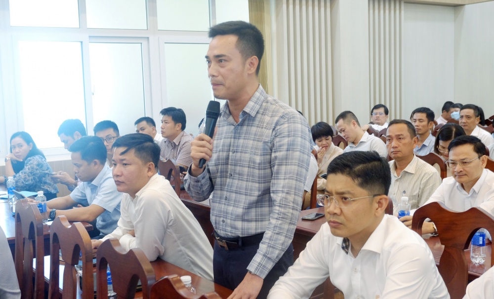 Phó Thống đốc Đào Minh Tú làm việc với ngành Ngân hàng Đà Nẵng về công tác tín dụng