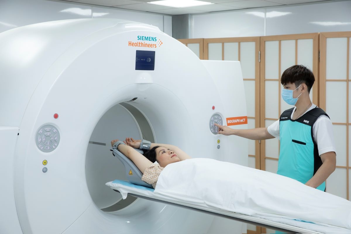  Hệ thống Siemens Biograph mCT 64 PET_CT full AI lần đầu tiên có mặt tại Việt Nam.