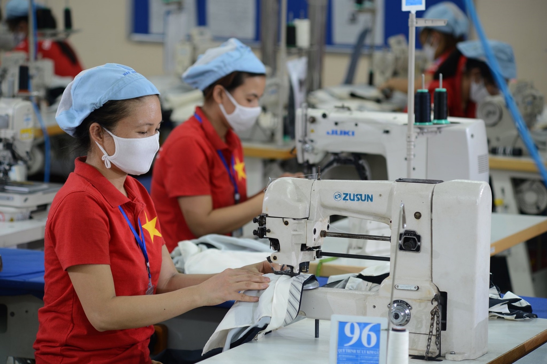 Kinh nghiệm về quản trị rủi ro trong chuỗi cung ứng của doanh nghiệp dệt may trên thế giới và bài học cho Việt Nam