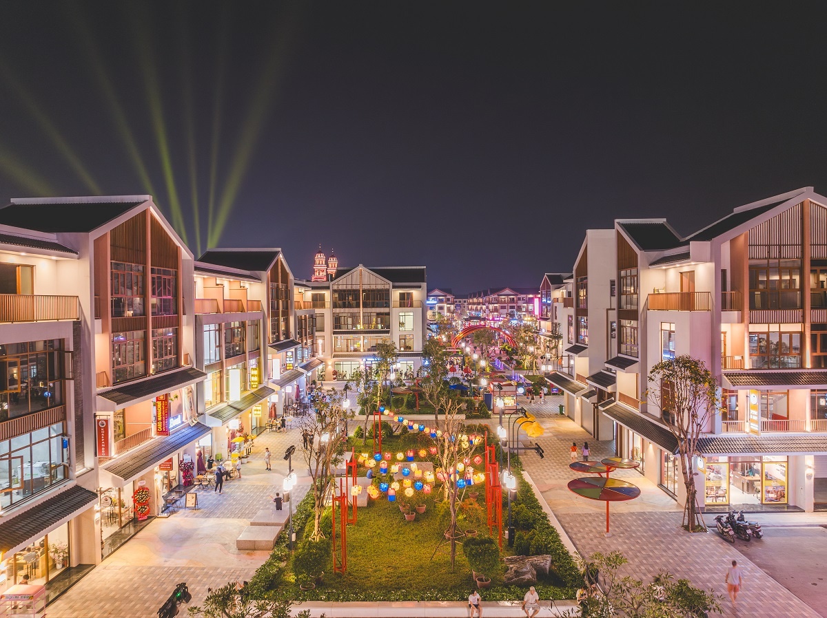 Không gian kiến trúc, tiện ích dịch vụ cùng chuỗi lễ hội đậm chất Hàn Quốc giúp “Trung tâm Hàn Quốc mới tại Việt Nam” trong lòng Ocean City thu hút cộng đồng xứ kim chi