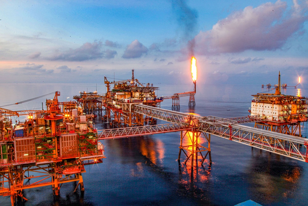 Ảnh 5: Petrovietnam nỗ lực duy trì sản lượng khai thác dầu khí trong tháng 5