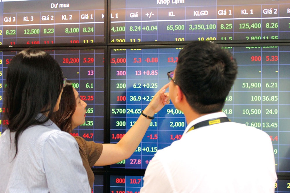 thị trường chứng khoán Việt Nam cần sớm cải thiện các tiêu chí còn vướng mắc theo nhận định của FTSE, MSCI.
