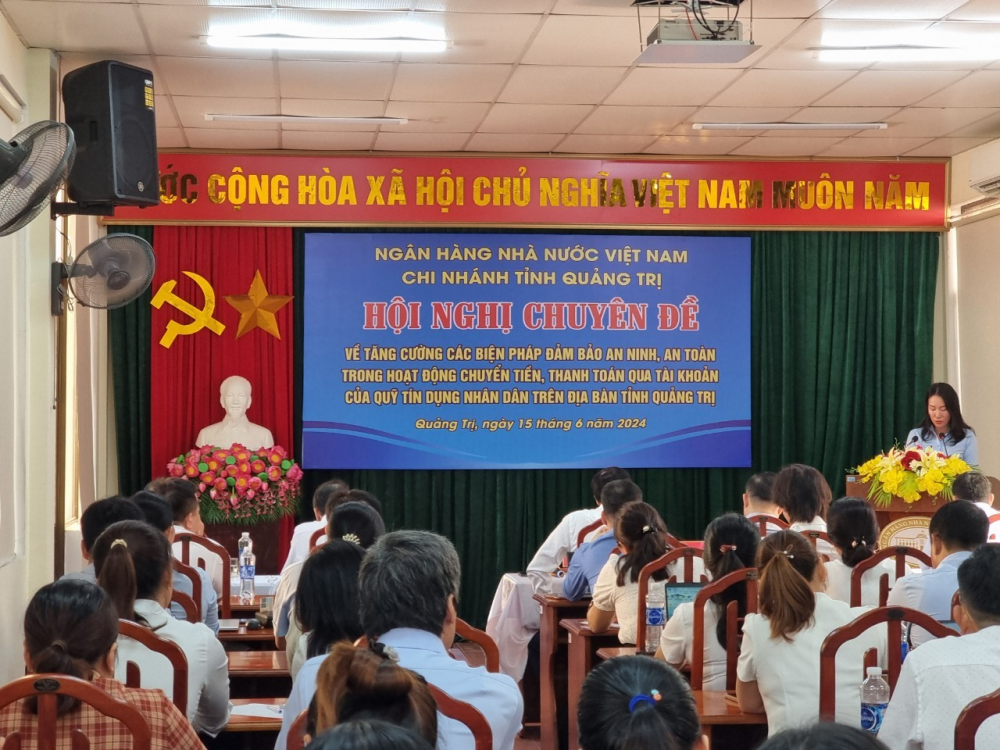 Ngân hàng Nhà nước Quảng Trị tổ chức Hội nghị chuyên đề quỹ tín dụng nhân dân