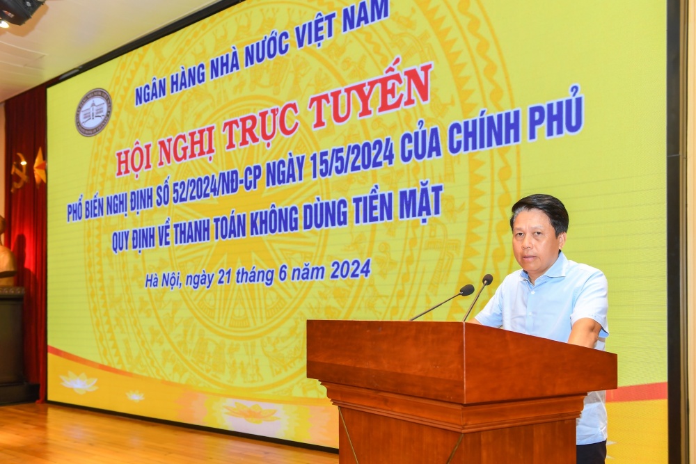 Phát triển dịch vụ thanh toán không dùng tiền mặt an toàn, tiện ích