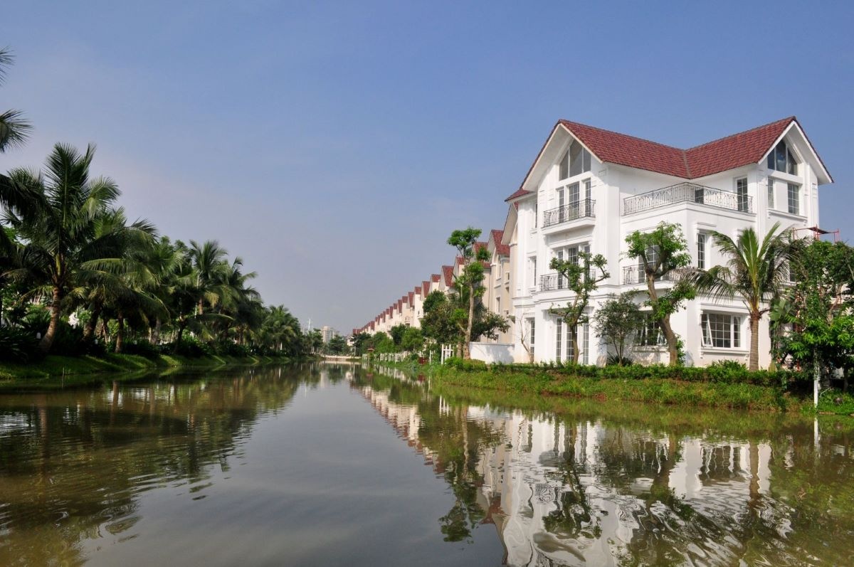 Giá nhà tại Hà Nội và TP. Hồ Chí Minh diễn biến trái chiều