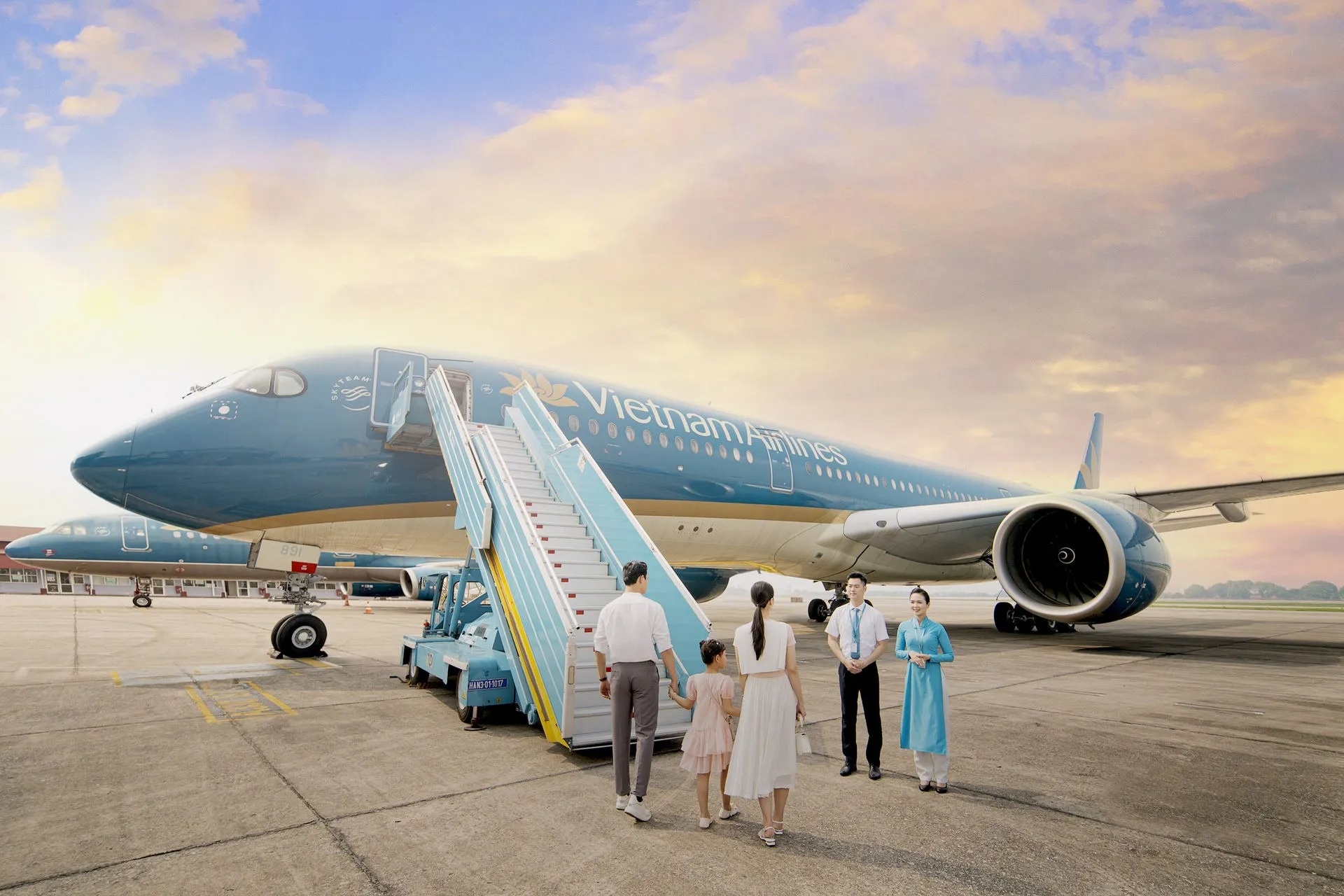 Vietnam Airlines hợp tác cùng Vinpearl triển khai loạt ưu đãi vé máy bay và phòng khách sạn lên tới 50% cho khách hàng 