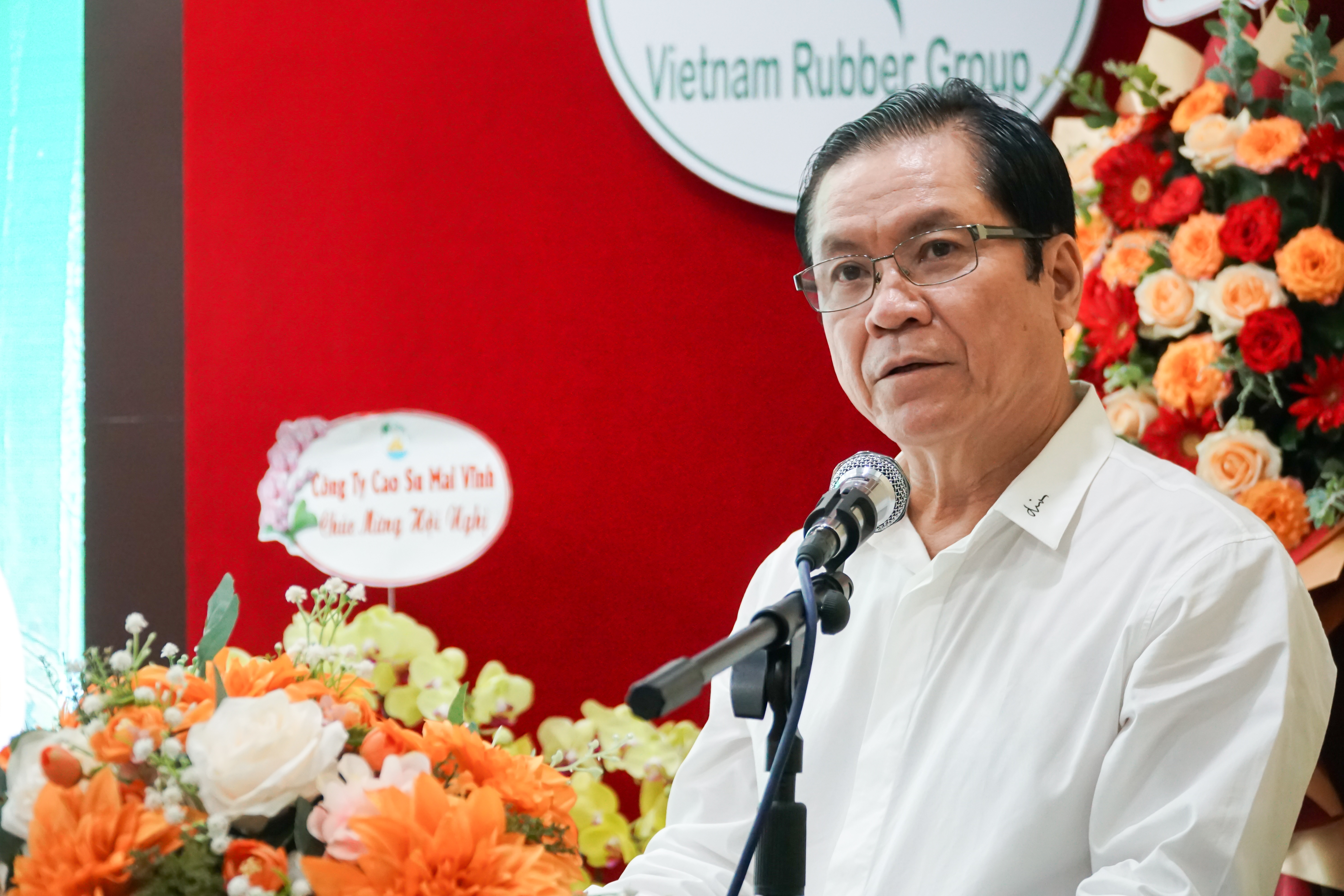 Ông Lê Thanh Hưng, Tổng giám đốc VRG phát biểu tại Hội nghị
