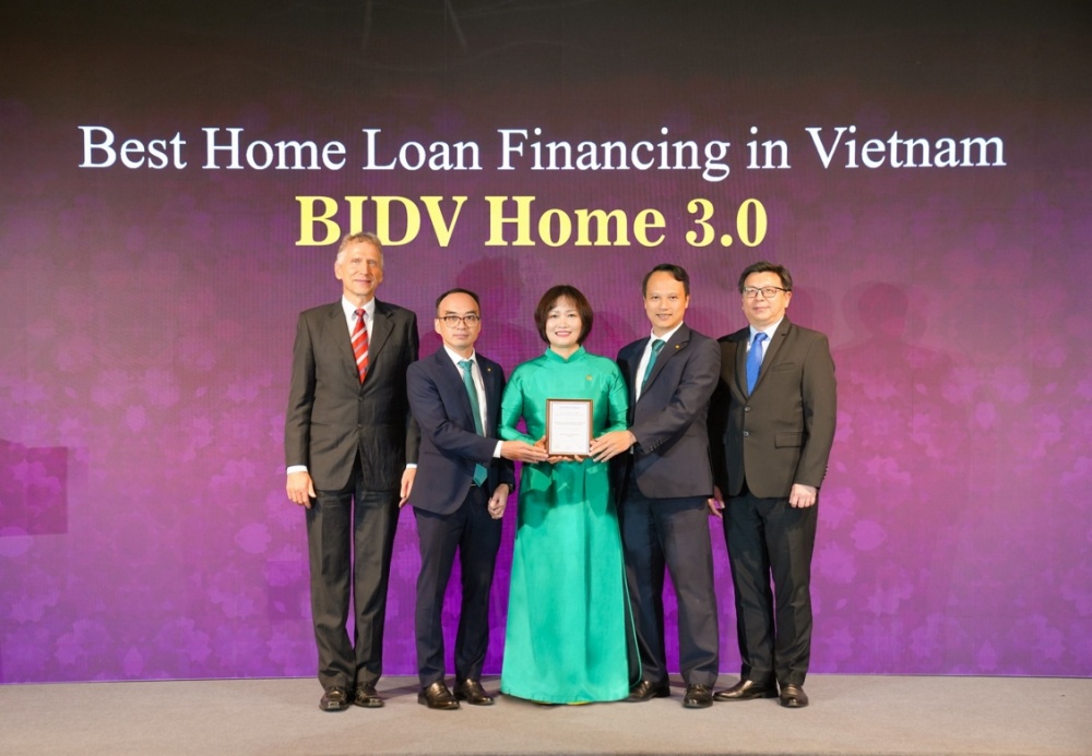 BIDV nhận giải thưởng uy tín lĩnh vực ngân hàng bán lẻ